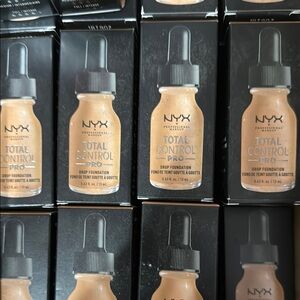NYX Tan Foundation Liquid Makeup Base